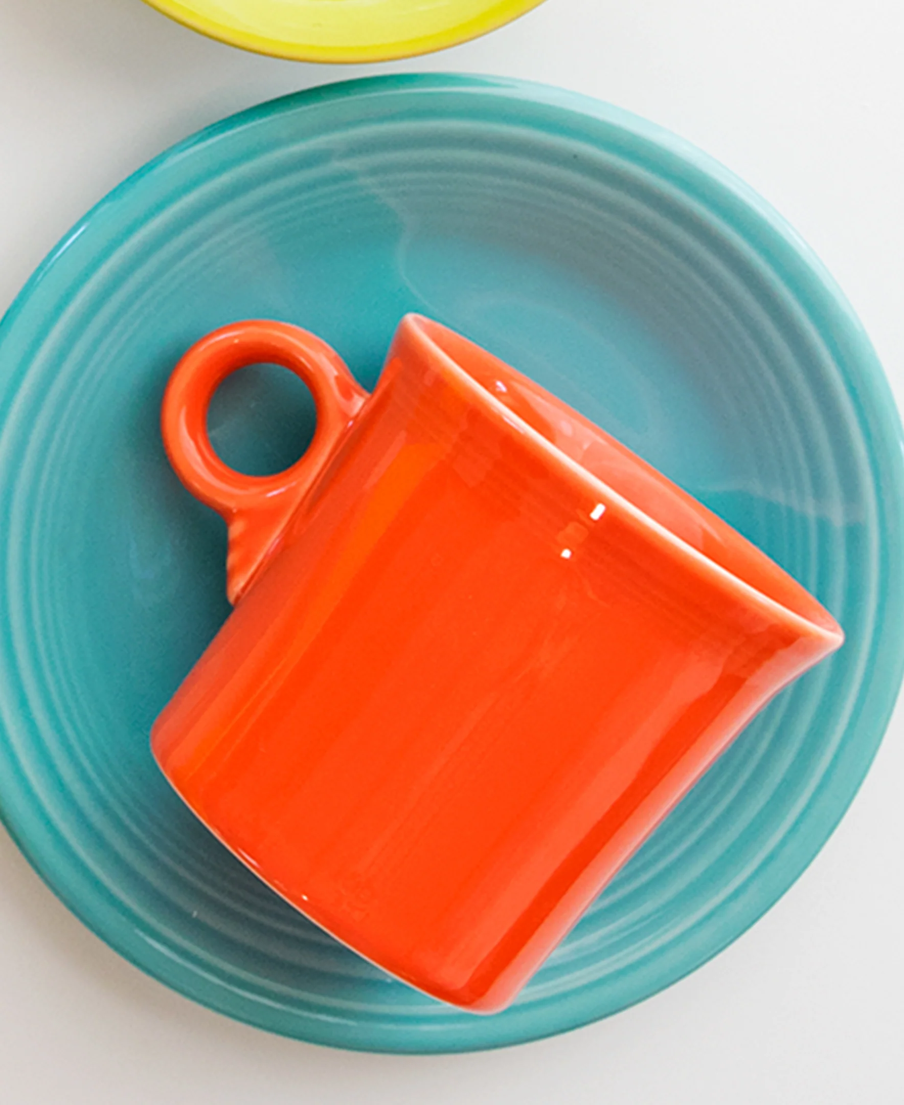 Retired Classic Ring Handle 10 1/4 OZ Mug - Image 4