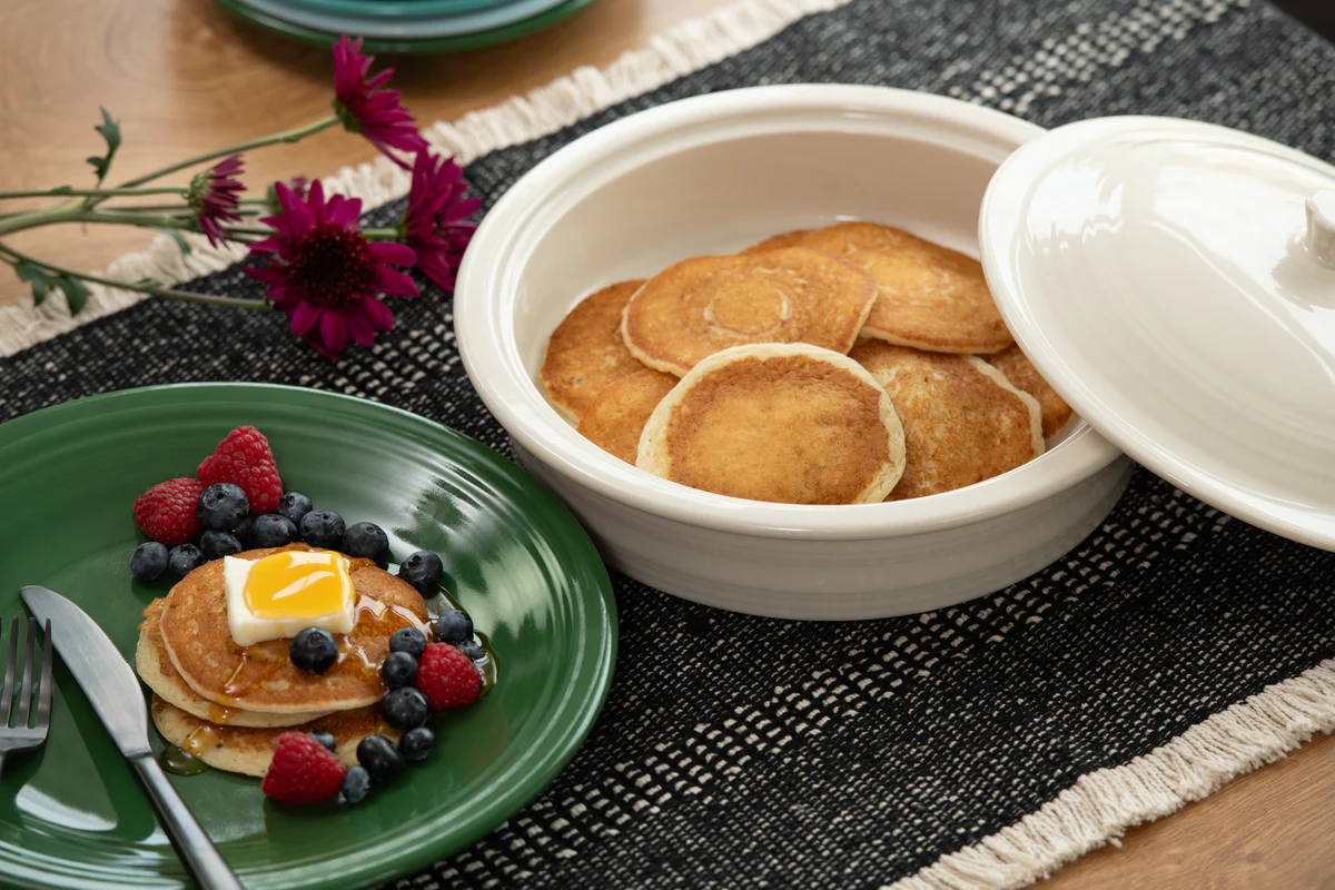 Small 10 Inch Round Covered Casserole 1.4 Quart - Image 2